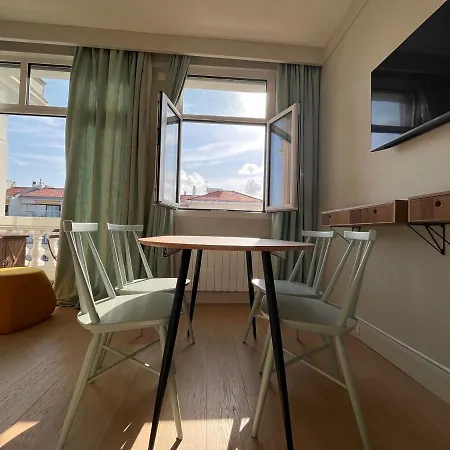 Lejlighed Lumineux Avec Balcon A Saint-jean-de-luz, A Deux Pas De La Et Des Commerces - Fr-1-239-839 Saint-Jean-de-Luz