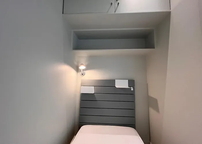 Lumineux Avec Balcon A Saint-jean-de-luz, A Deux Pas De La Et Des Commerces - Fr-1-239-839 Daire Saint-Jean-de-Luz